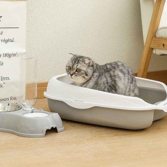 Bac à litière amovible semi - fermé pour chats - universmiaou