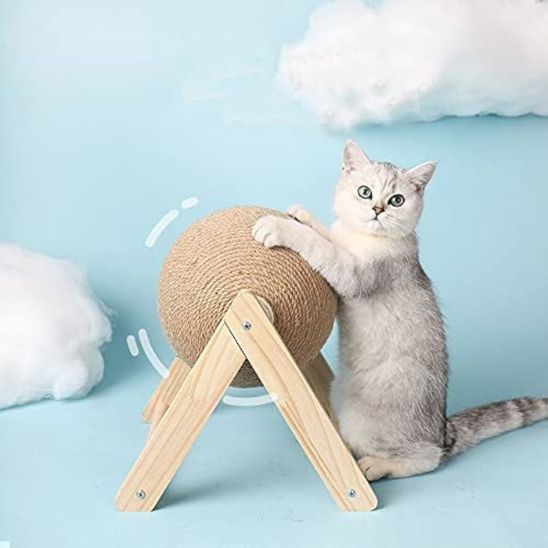 Balle à saisir en bois pour chat - universmiaou