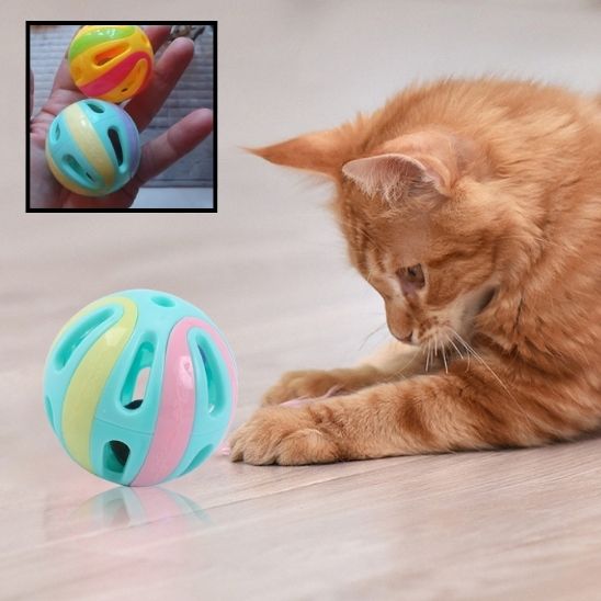 Balles avec cloche pour chats et chatons - universmiaou