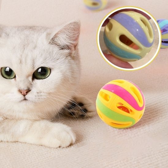 Balles avec cloche pour chats et chatons - universmiaou