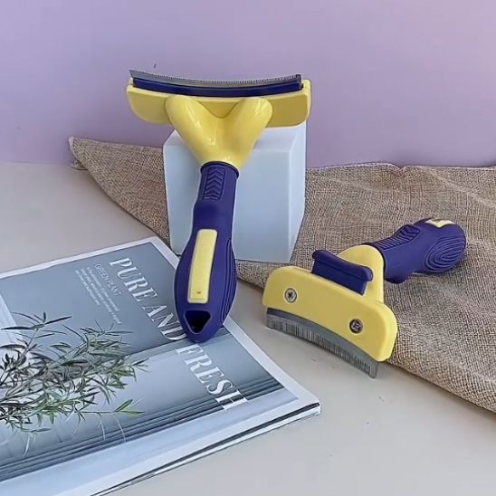 Brosse épilateur de poils pour chat - universmiaou