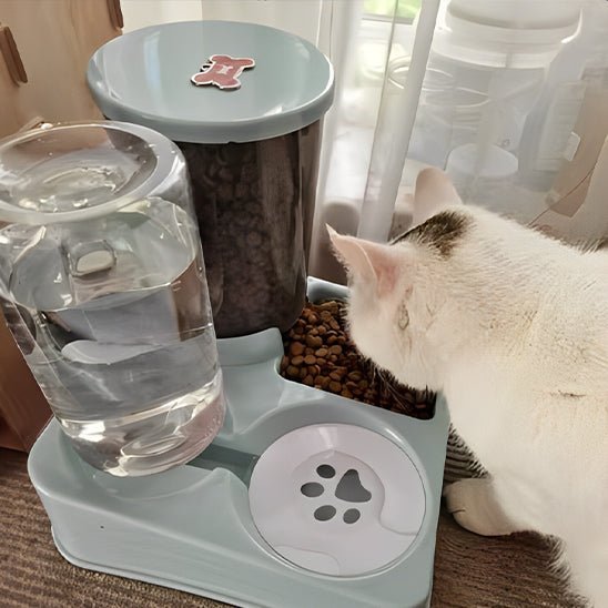 distributeur d'eau et de croquettes automatique pour chat - universmiaou