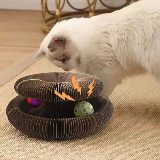 Griffoir magique pliable avec balle pour Chat - universmiaou