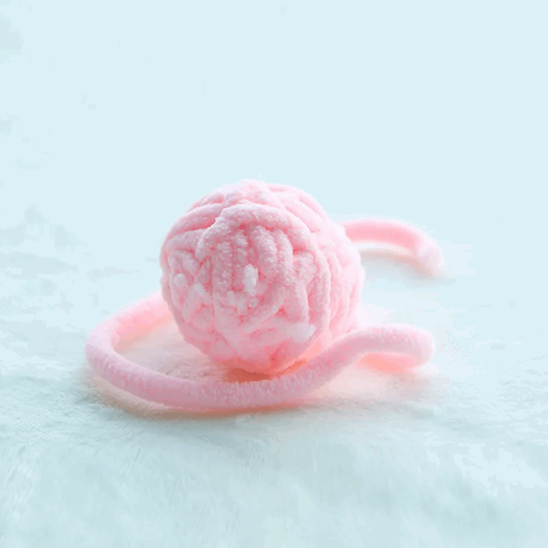 Jouet interactif en fil de laine colorées pour Chats - universmiaou