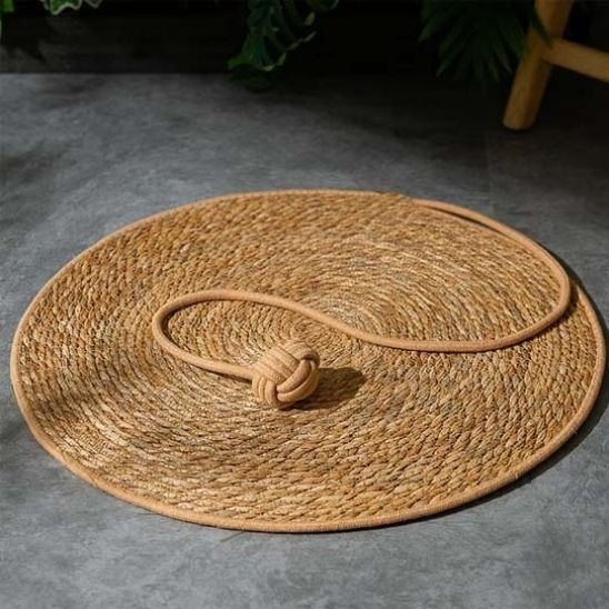 Tapis à gratter en rotin pour chat - universmiaou