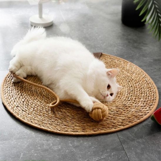 Tapis à gratter en rotin pour chat - universmiaou